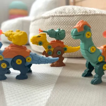 WOOPIE Zestaw Dinozaury do Skręcania 3 szt. Zestaw Konstrukcyjny w Pudełku + Wiertarka i Śrubokręt