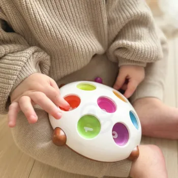 pop-it w kształcie jeża dla zabawy i nauki