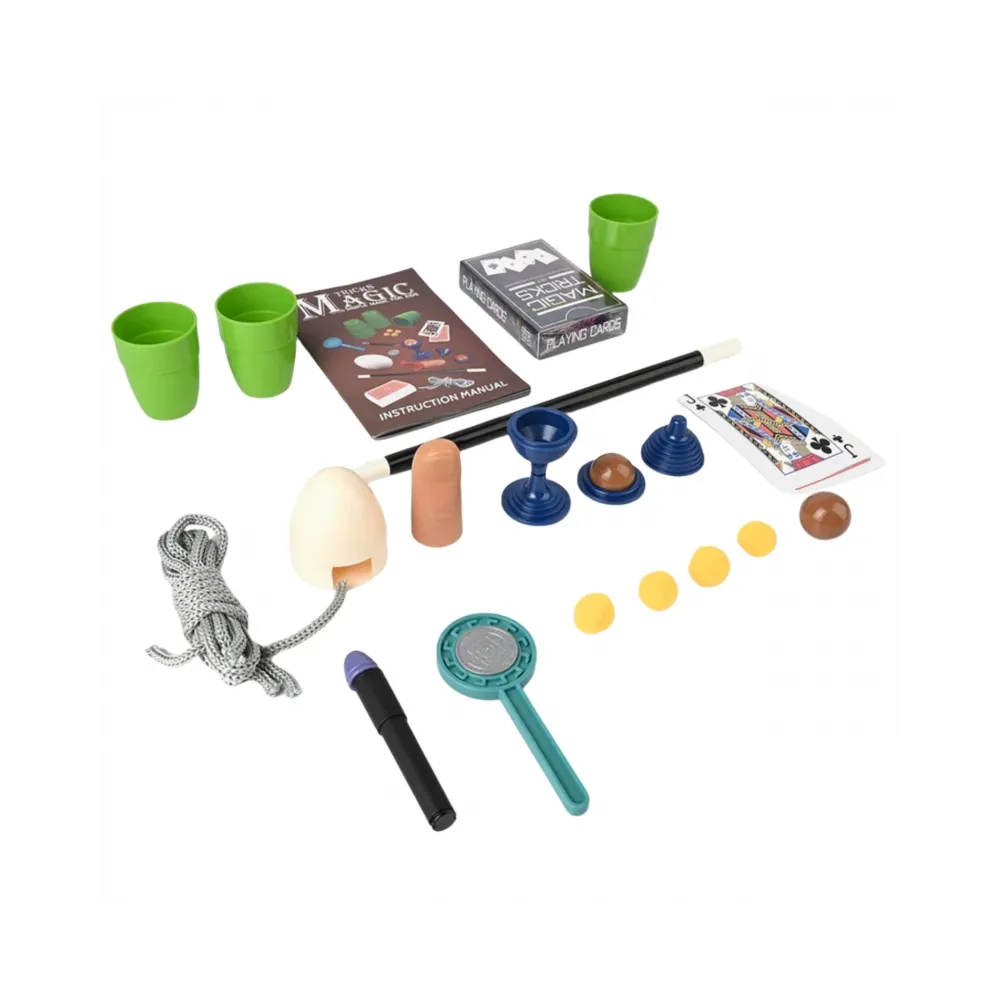 Kolorowe karty i narzędzia dla młodego iluzjonisty
