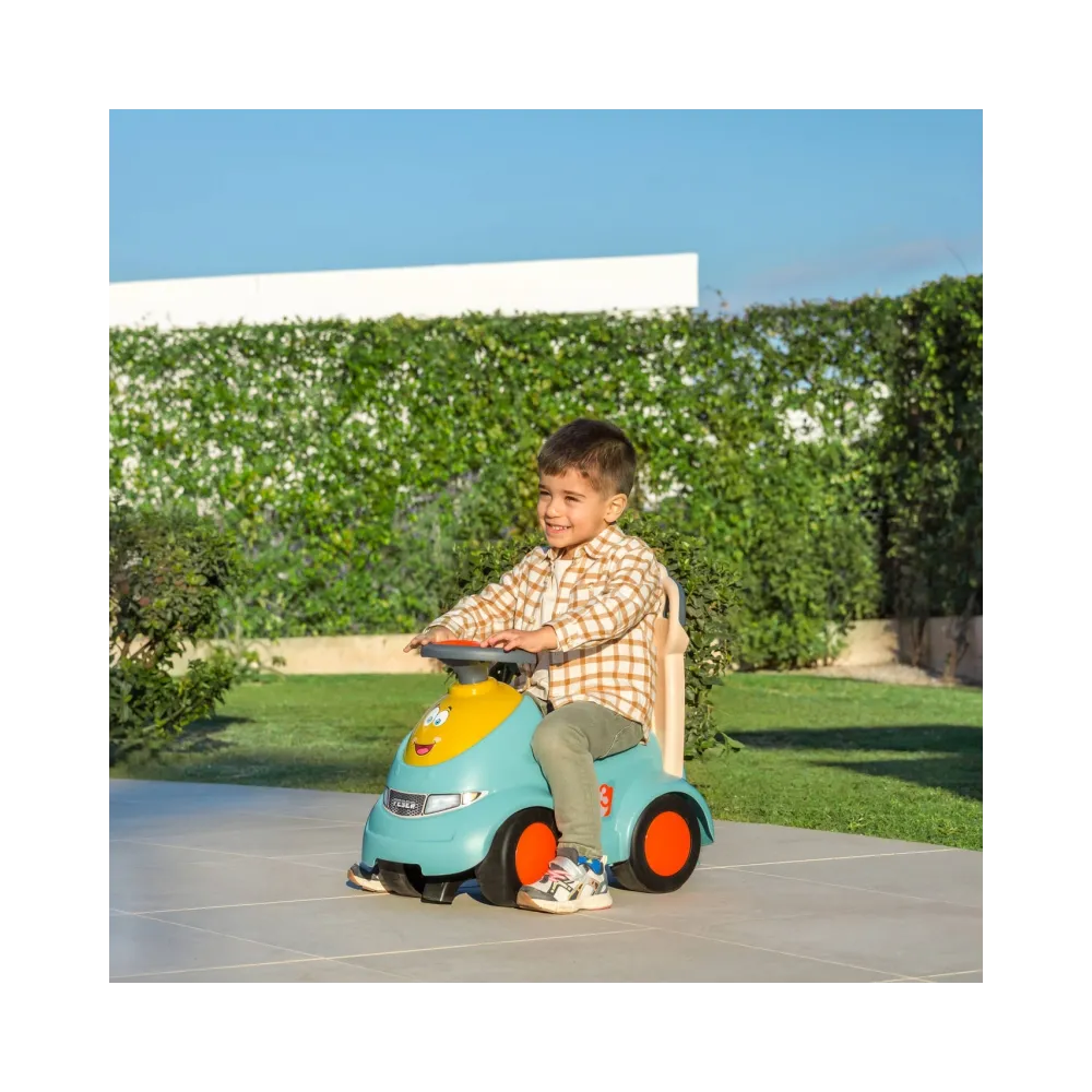 Dziecięcy pchacz zachęcający do zabawy