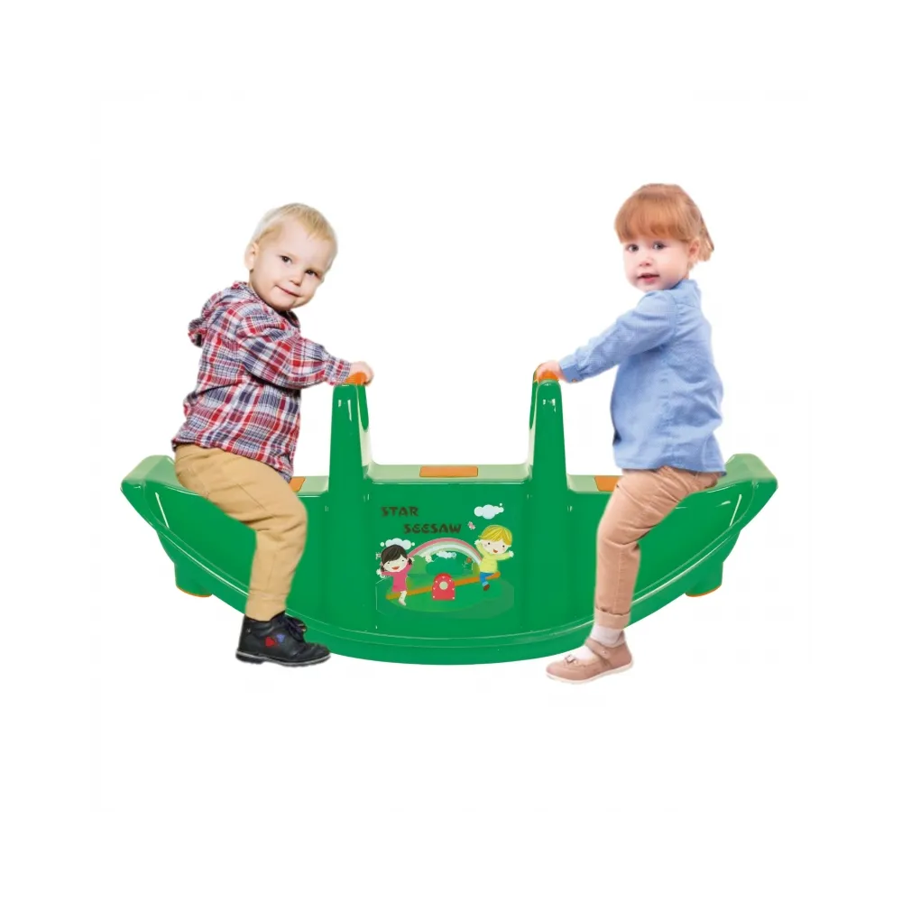 Dwumiejscowa huśtawka WOOPIE w ogrodzie