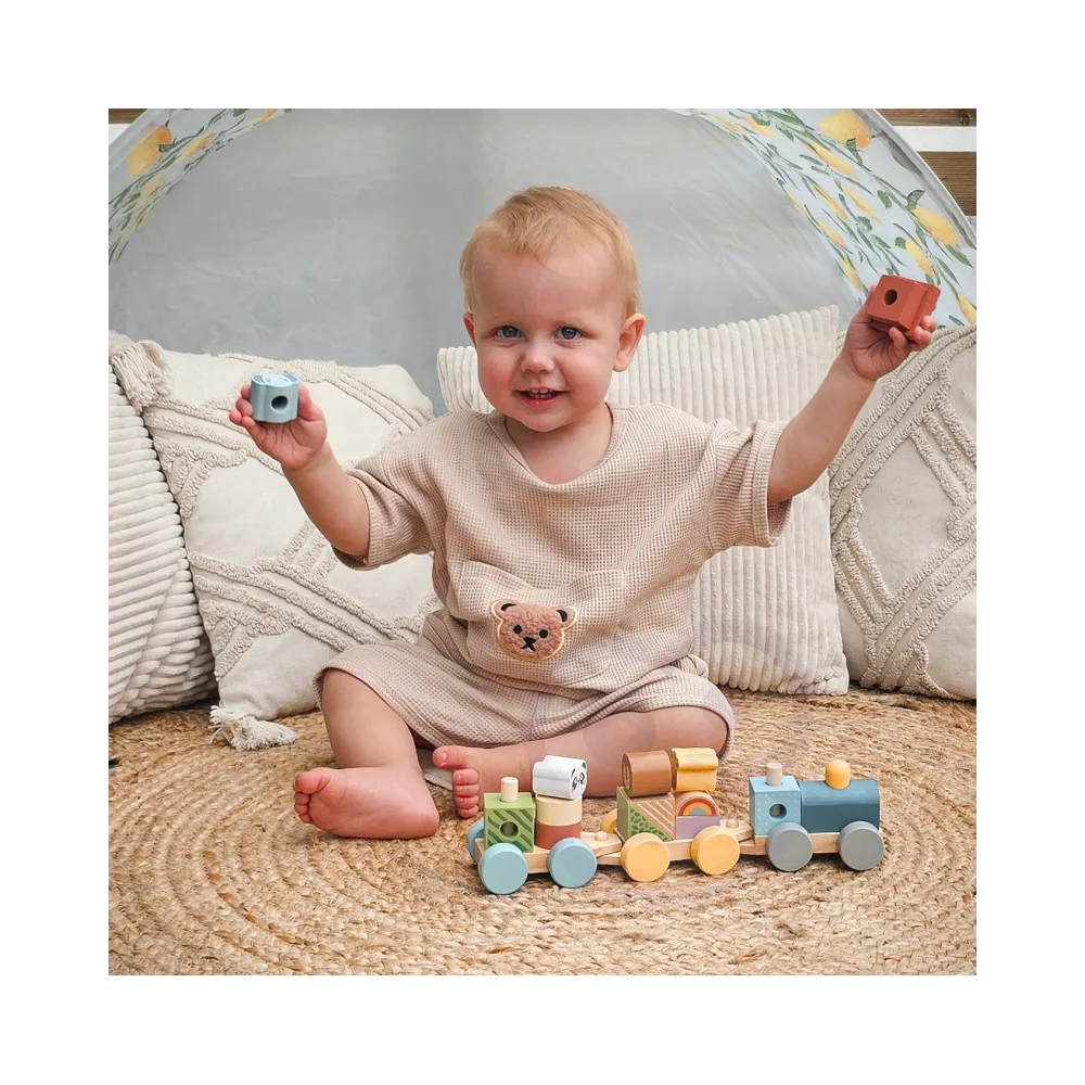 Zestaw klocków ze zwierzątkami do kreatywnej zabawy malucha