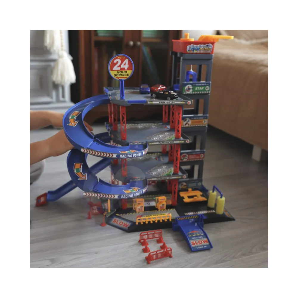 Zabawka WOOPIE: parking z samochodami i helikopterem