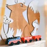 Bezpieczna zabawa z lokomotywą na baterie;