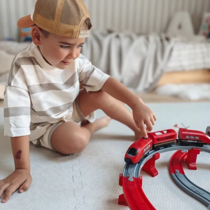 Zestaw strażacki z lokomotywą i autami