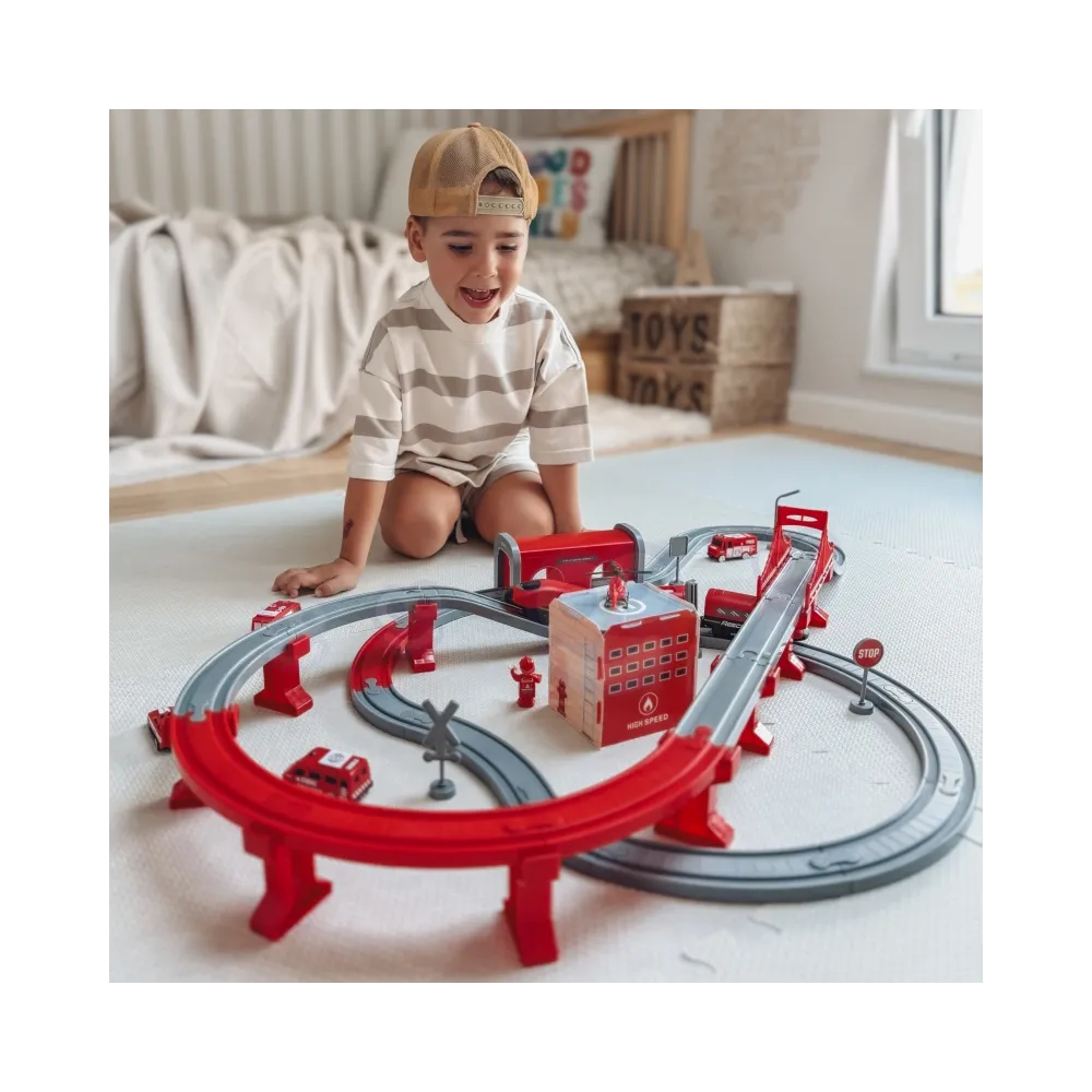 WOOPIE Kolejka Elektryczna Tor Samochodowy Straż Helikopter Auta 92 el.