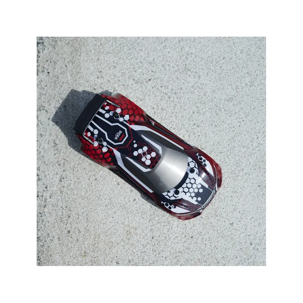 RC Light Razor prezentujący efektowne światła nocą