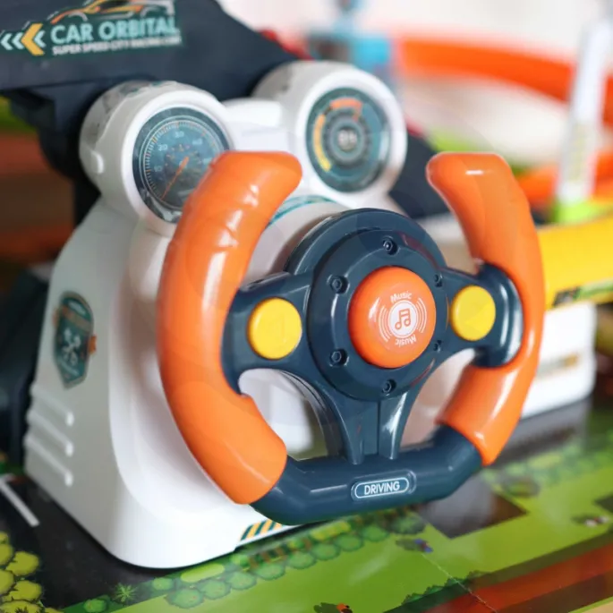 kolorowa mata do zabawy z interaktywnym garażem