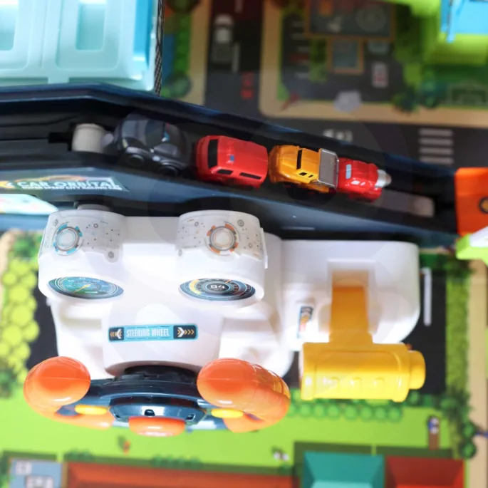 garaż z torami wyścigowymi dla dzieci