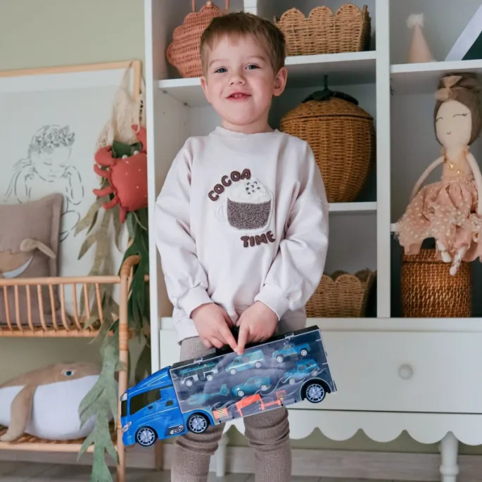 Duża laweta TIR z wyrzutnią dla dzieci