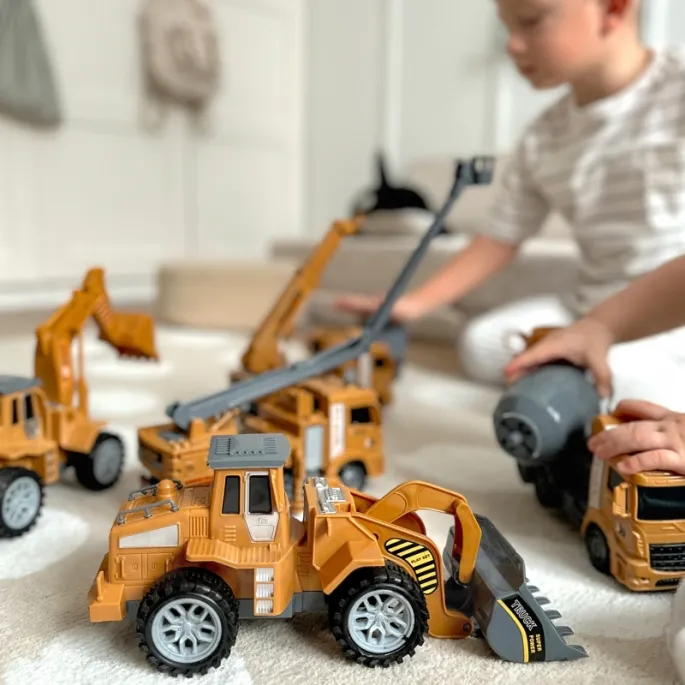 Realistyczne autka budowlane dla małych inżynierów