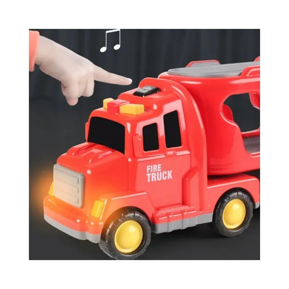 Wóz strażacki z drabiną z zestawu na podłodze, widok z boku