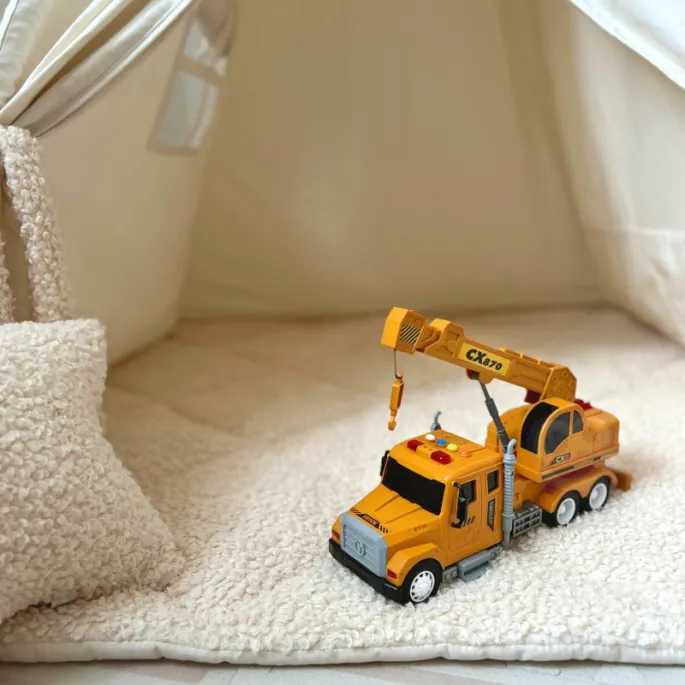 Dźwig dla małych operatorów z realistycznymi detalami