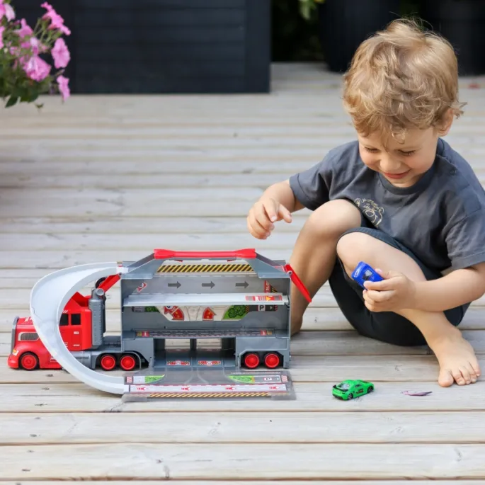 Mobilny garaż z wbudowaną wyrzutnią autek