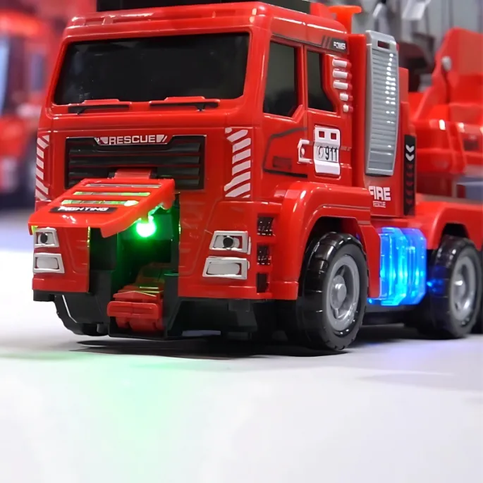 Dzieci bawią się wózem strażackim z efektem świetlnym