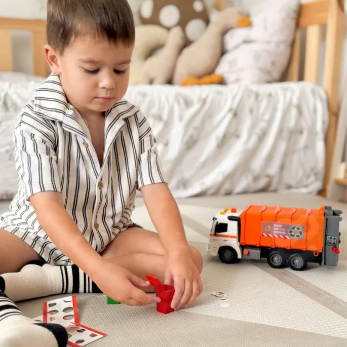 Zabawka edukacyjna do nauki segregacji odpadów