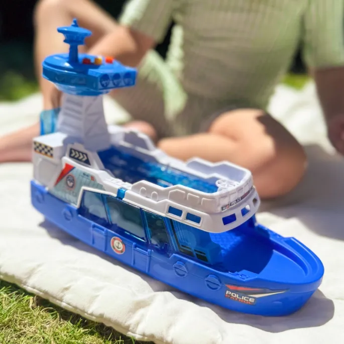 Łódź policyjna z ruchomymi elementami dla dzieci