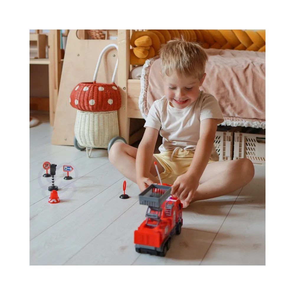 zdalne sterowanie wozem strażackim w akcji