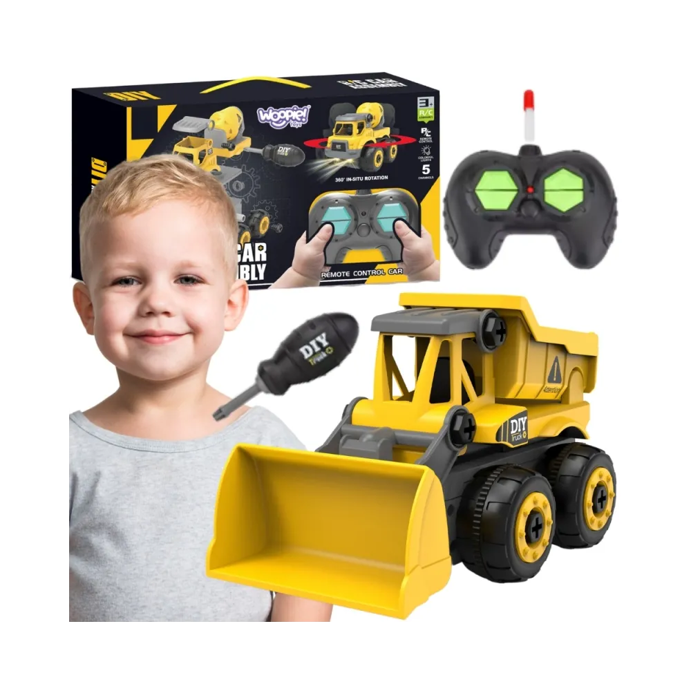 Zdalnie sterowany samochodzik budowlany w akcji