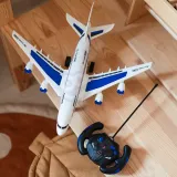 Solidny samolot zdalnie sterowany dla młodych pilotów