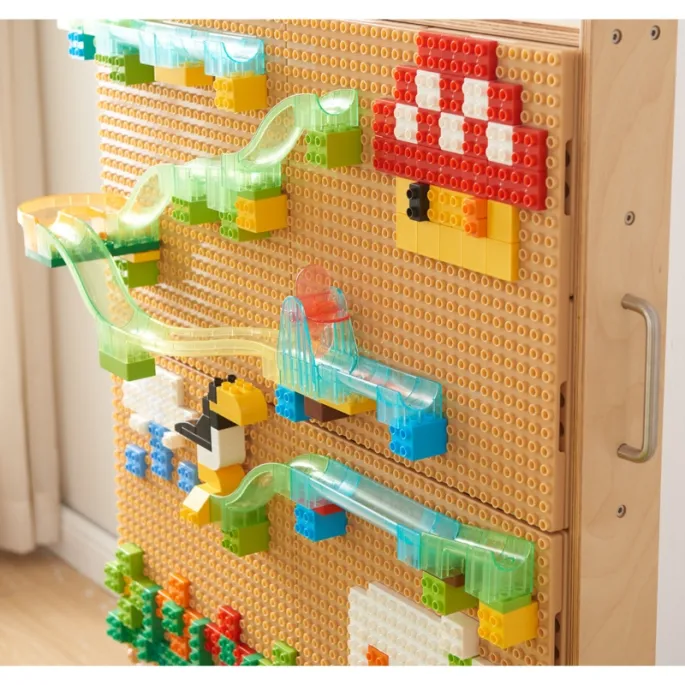 Kolorowe klocki Masterkidz dla rozwijania wyobraźni dzieci