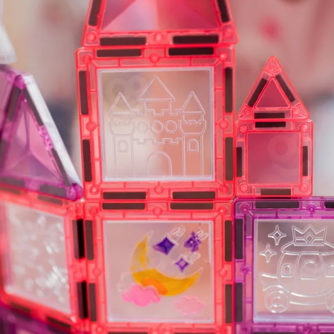 Zabawka dla dzieci od 3 lat - klocki z magnesami