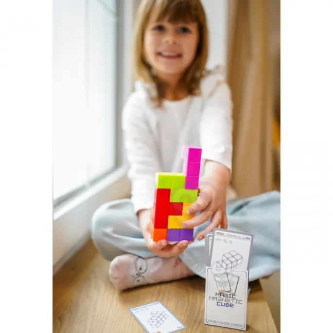 Zestaw kart z wzorami do układania