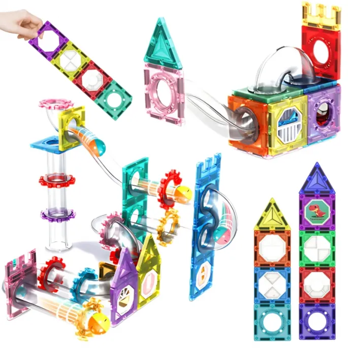 Kreatywne budowanie z przezroczystych klocków