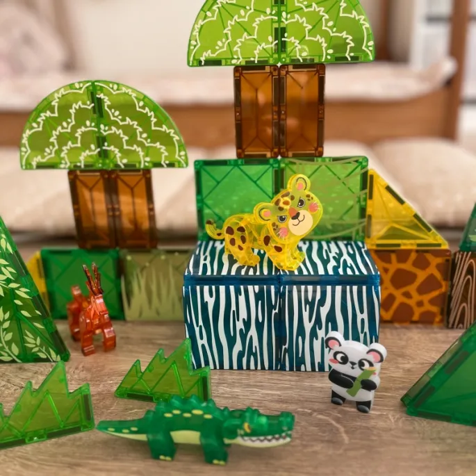 Budowanie struktur z magnetycznych klocków Woopie