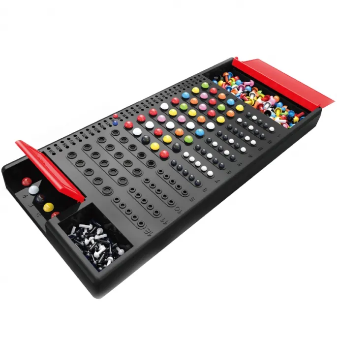 Interaktywna gra dla dwóch graczy z elementami rywalizacji.