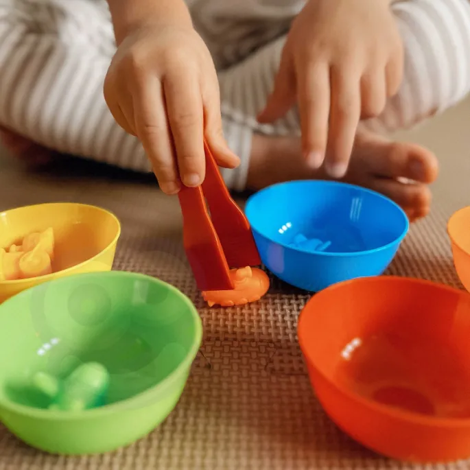 Kolorowy sorter pojazdów dla maluchów