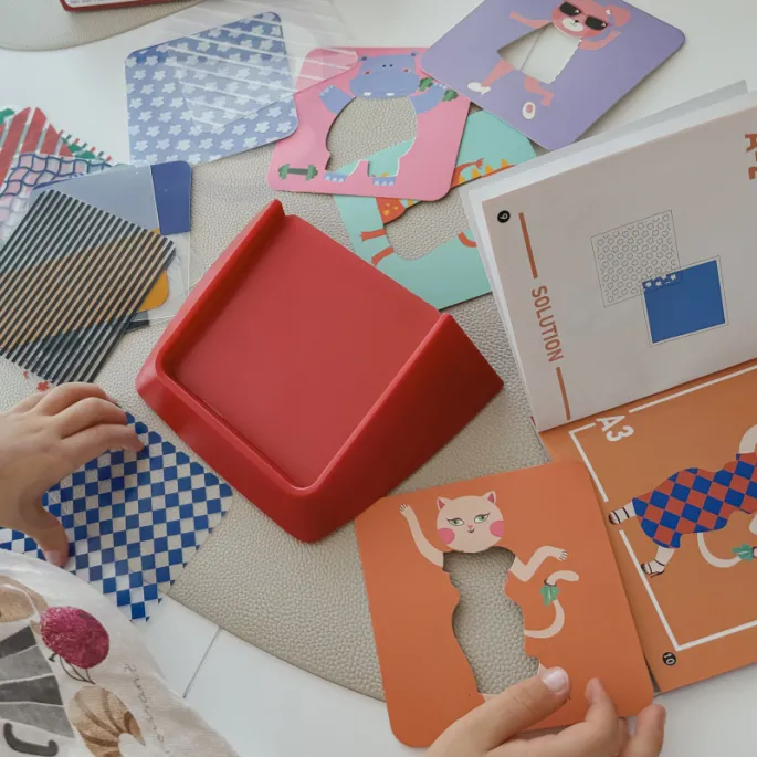 48 zadań w grze Mała Projektantka Mody rozwijających umiejętności.