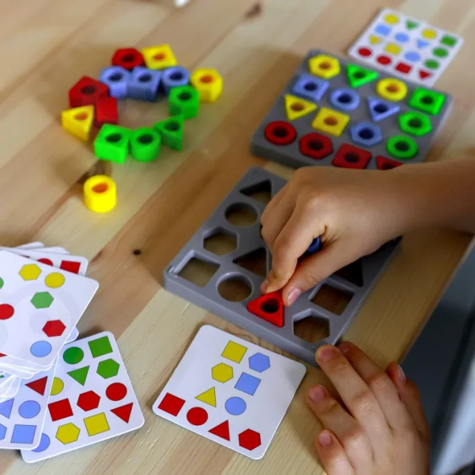 Wspólna zabawa dla dwóch osób z grą WOOPIE.