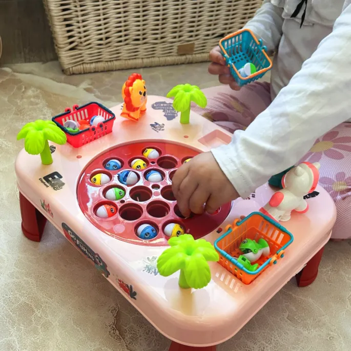 Zestaw z rybkami i akcesoriami do gry