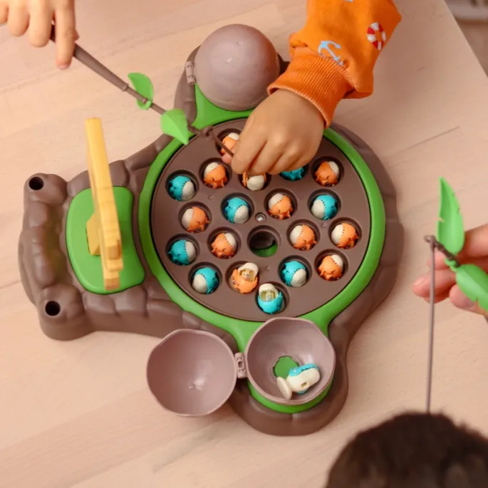 Dinozaury do łowienia w kolorowych jajach - gra dla dzieci.