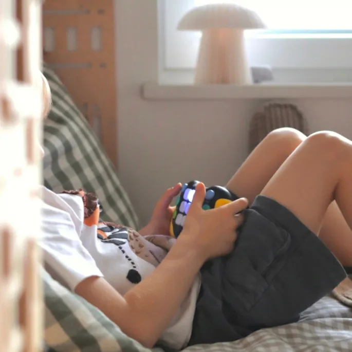 Zabawka Pop-It z efektem świetlnym LED