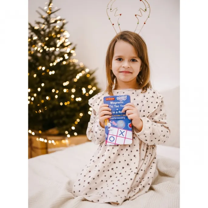 Metalowe pudełko z grą Kółko i Krzyżyk