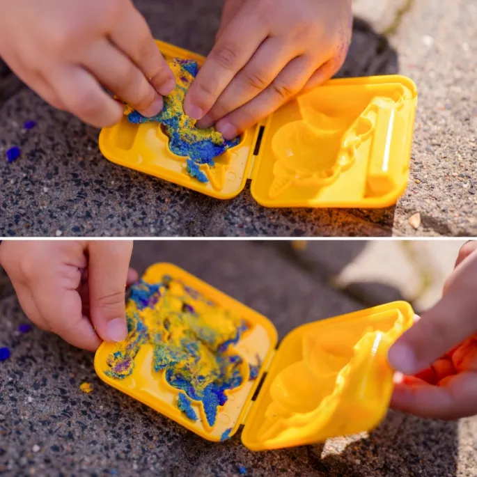 Zestaw do modelowania z kinetycznym piaskiem - rozwijaj wyobraźnię