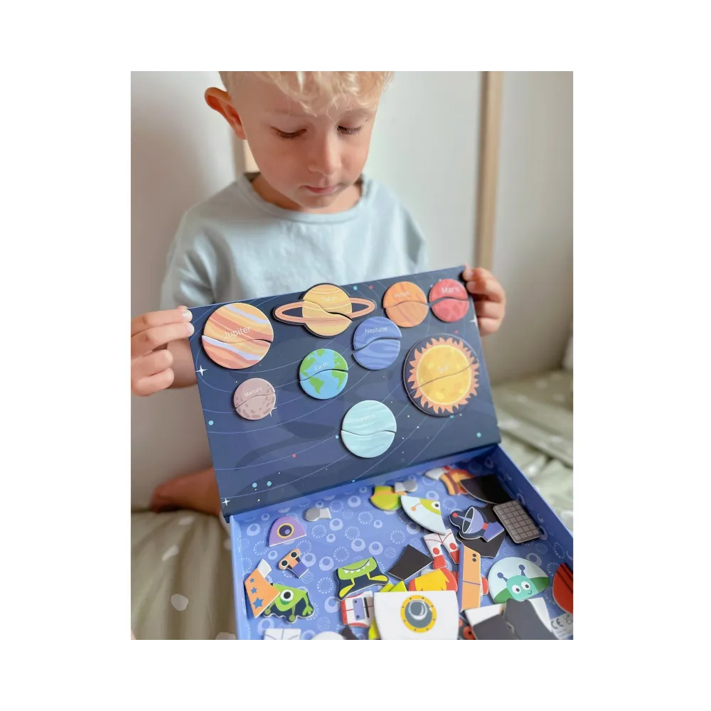 TOOKY TOY Układanka Magnetyczna Kosmos Puzzle