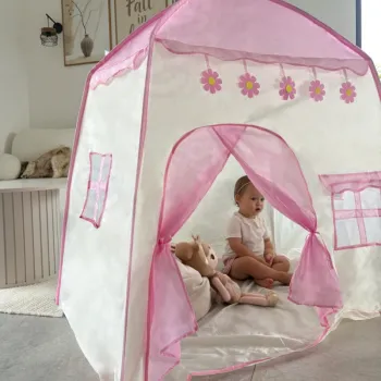 Intuicyjny namiot dla małych odkrywców