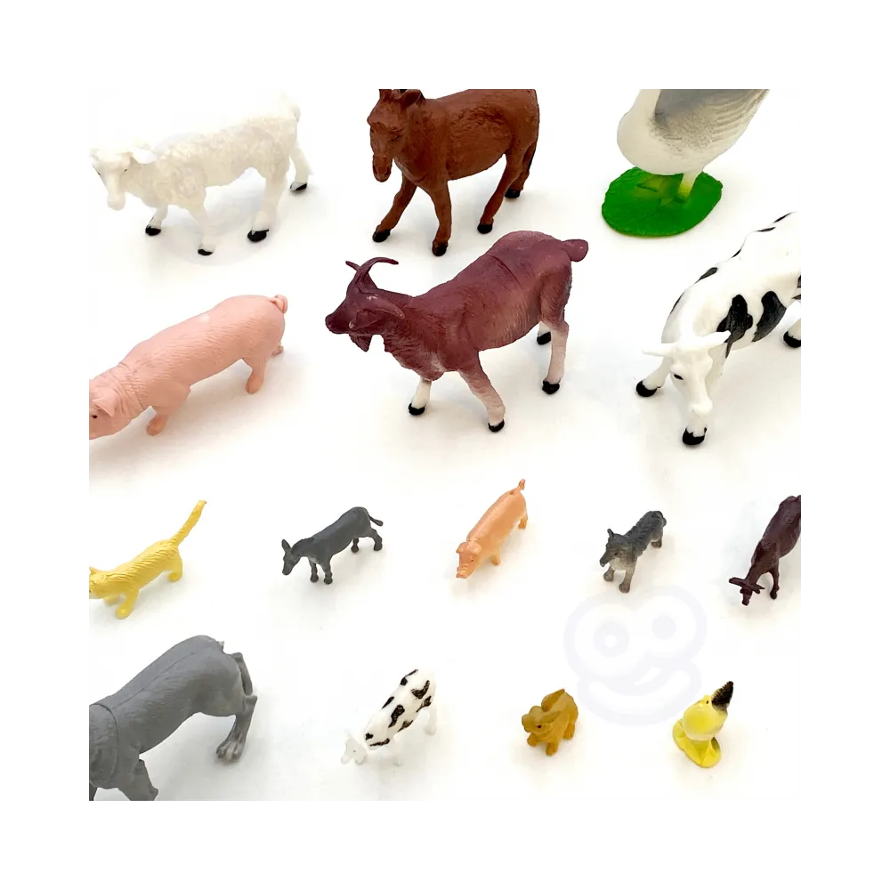 Zestaw figurkowy z dodatkowymi elementami