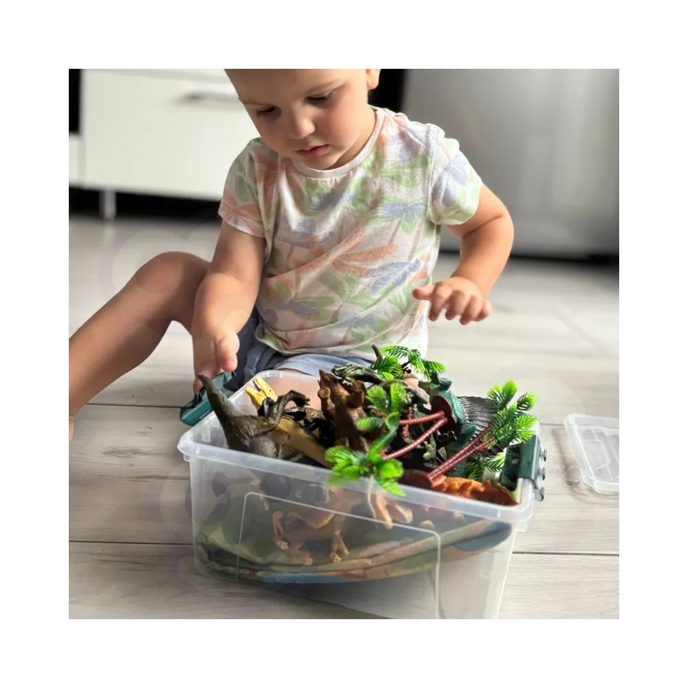 Solidne figurki dinozaurów idealne do zabawy