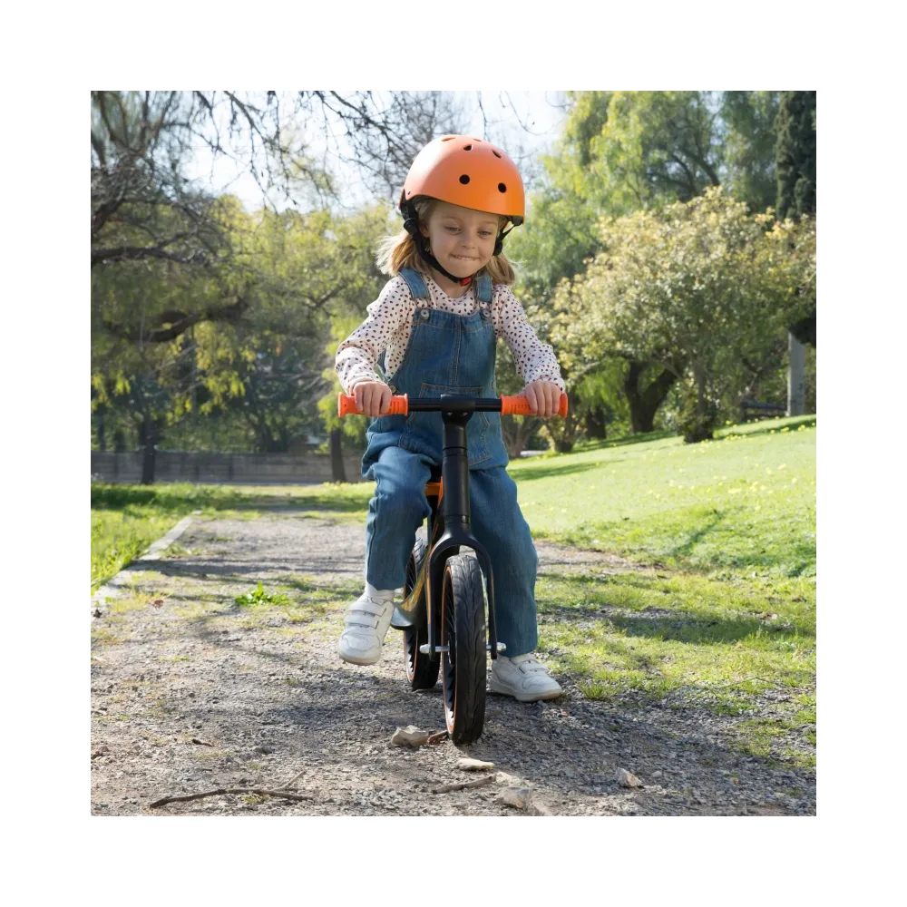 Bezpieczny rowerek biegowy z regulowanym siodełkiem