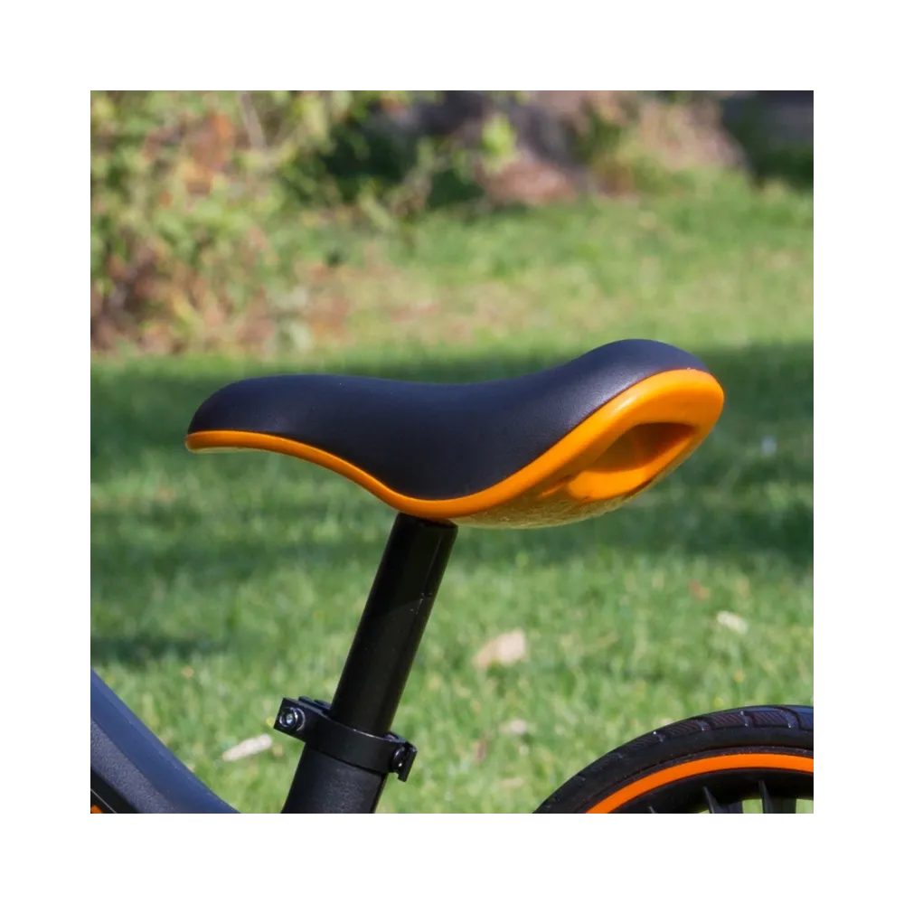 Ergonomiczna rama ułatwiająca korzystanie z rowerka