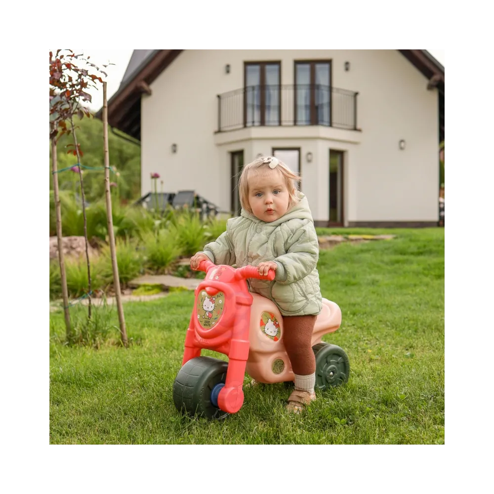 Szerokie koła zapewniające bezpieczeństwo