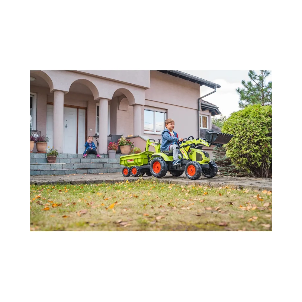 Traktor CLAAS z łyżką i spychaczem na pedały