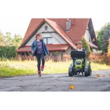 Dziecięcy traktor z przyczepką do zabawy