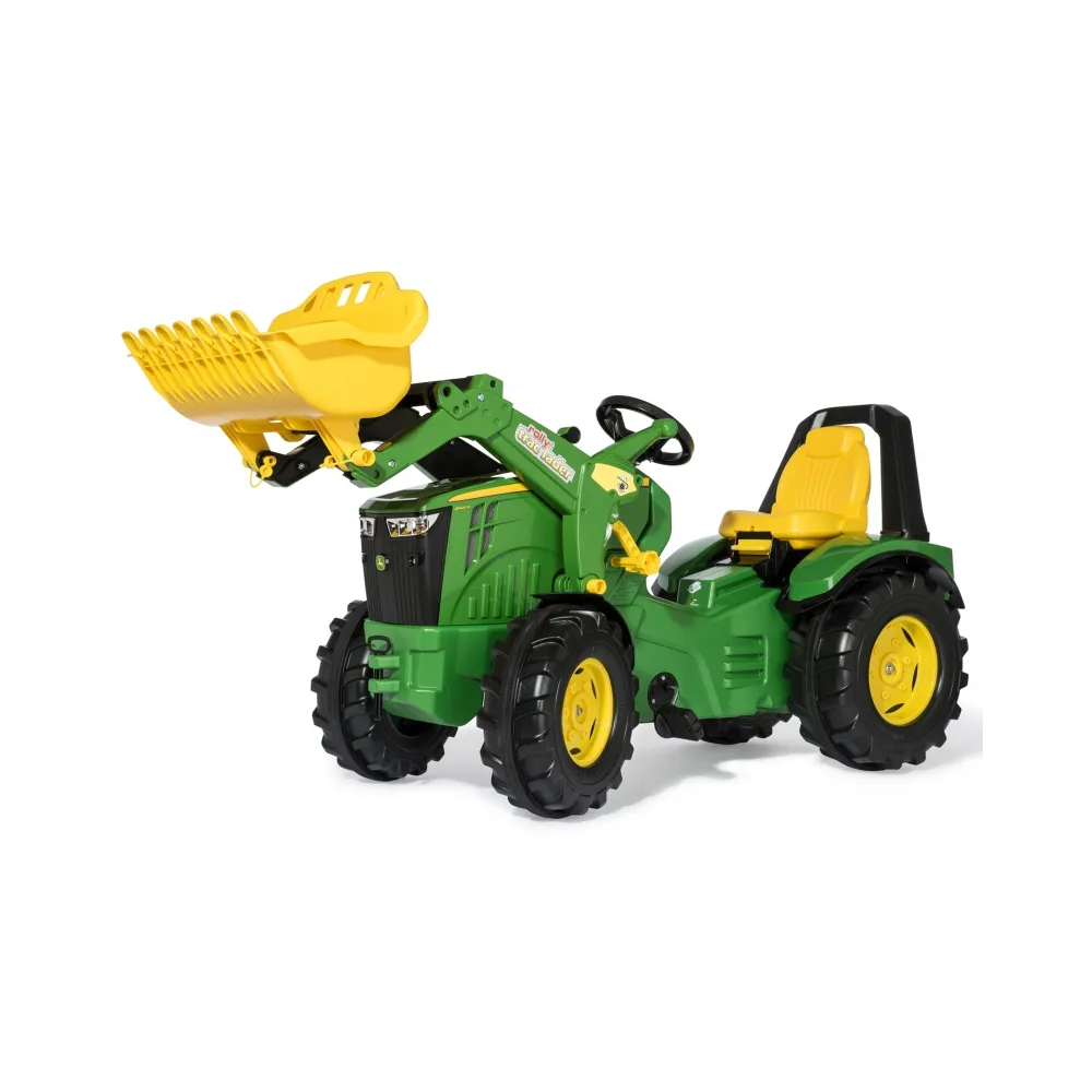 Ruchoma łyżka koparki w zabawkowym traktorze
