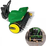 Zamiatarka Rolly Toys do traktorka w akcji