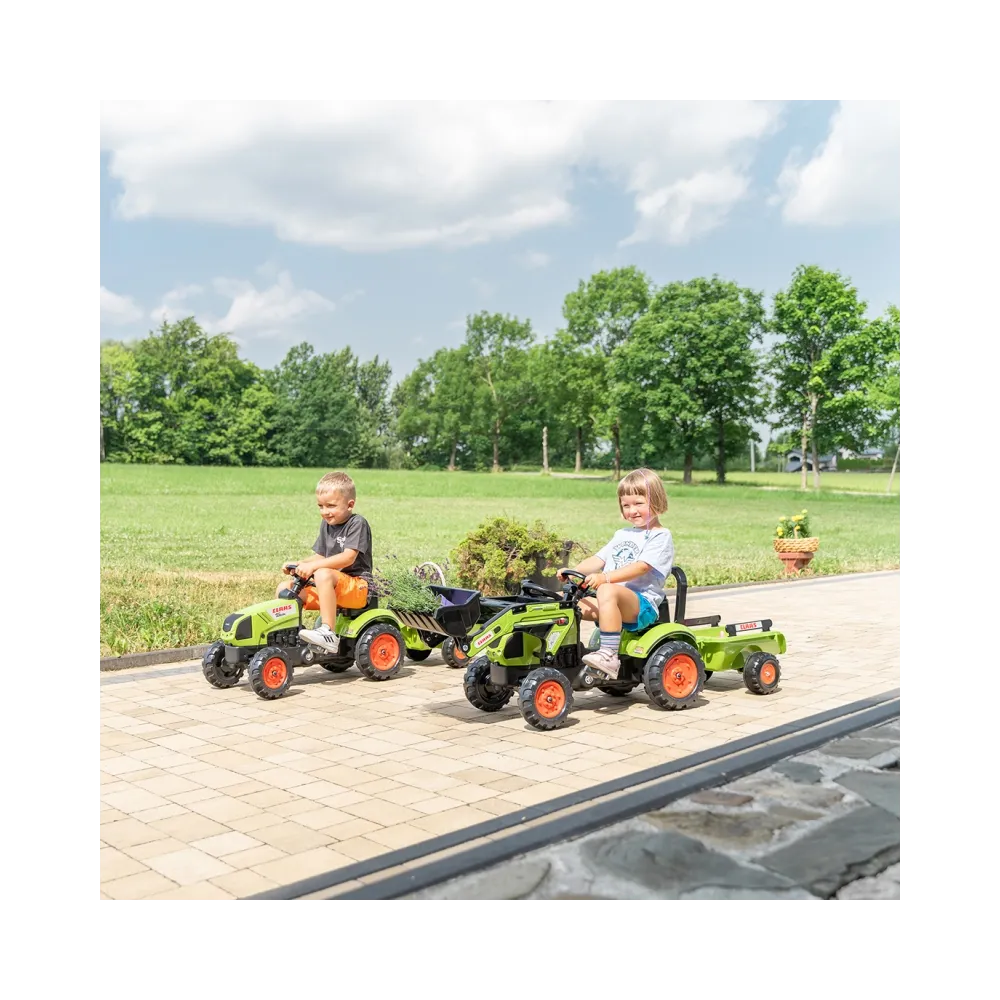 Traktor Claas od FALK idealny dla młodych rolników